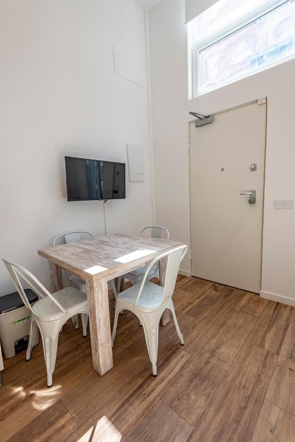 1 Min Metro A Pie, 4Km De Sol, Centro De Madrid C Apartment Exterior photo