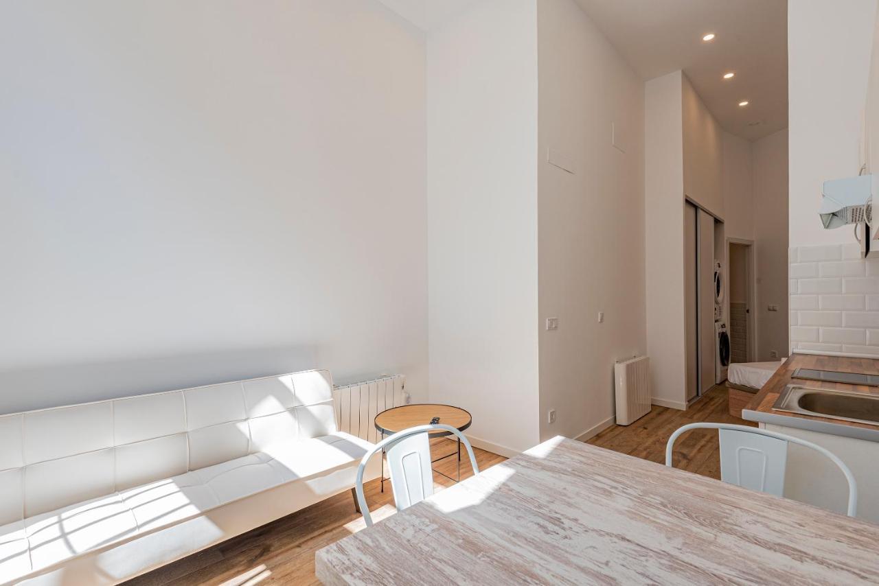 1 Min Metro A Pie, 4Km De Sol, Centro De Madrid C Apartment Exterior photo